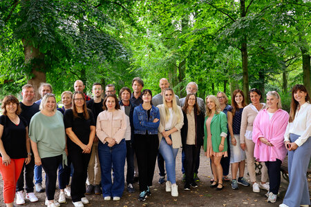 Gruppenfoto der Belegschaft der Würzburger Dolmetscherschule